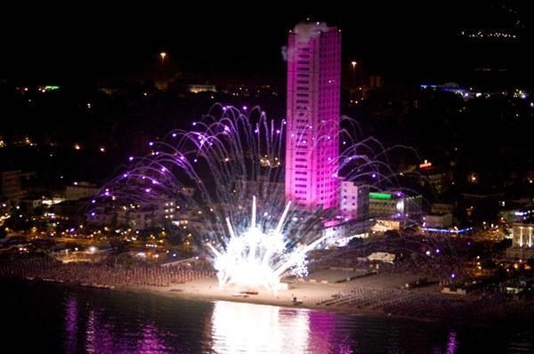 Hotel Mario Cesenatico Buitenkant foto