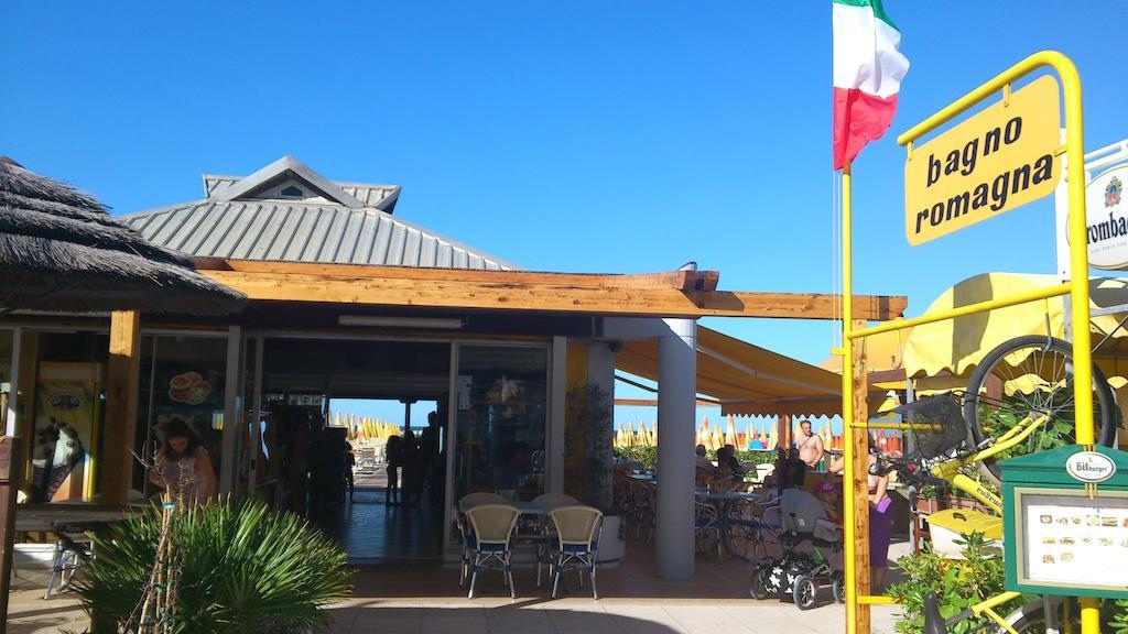 Hotel Mario Cesenatico Buitenkant foto