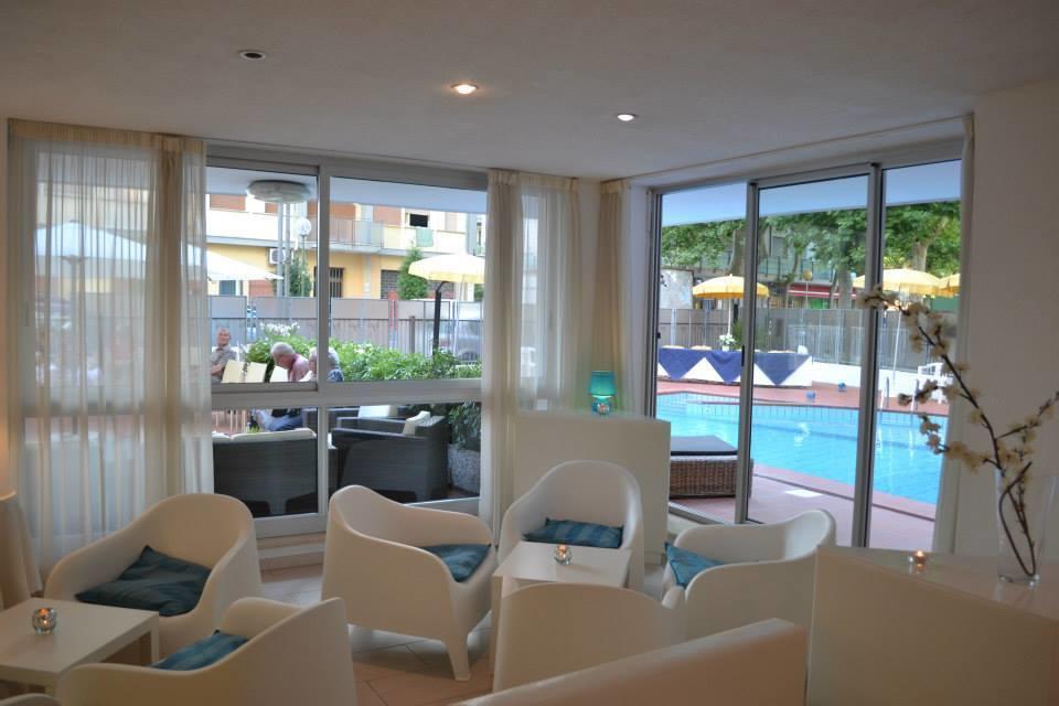 Hotel Mario Cesenatico Buitenkant foto