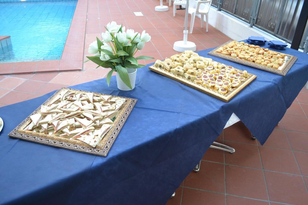 Hotel Mario Cesenatico Buitenkant foto